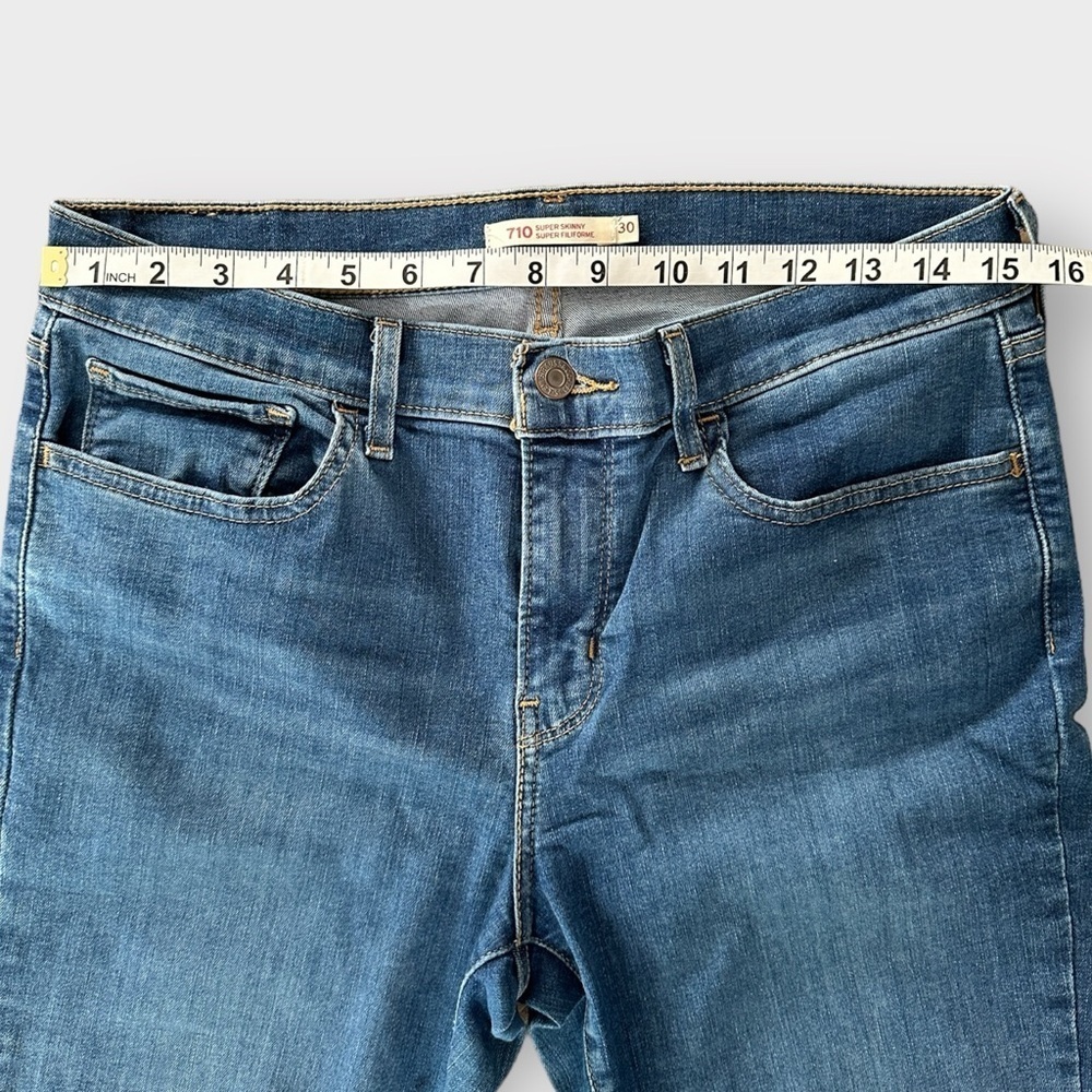 Women's Levi 710 Super-Skinny Jeans | 30x30 - Picture 5 of 12